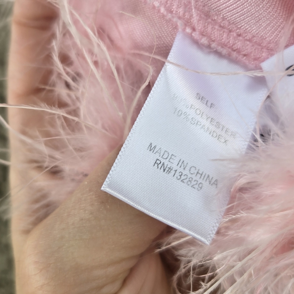 superdown Pink Feather Trim Strapless Crop Top - Picture 12 of 13